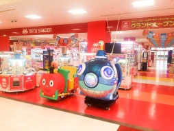 画像ギャラリー No.002のサムネイル画像 / 「タイトーステーション」の新店舗が福岡県北九州市小倉で9月16日にオープン