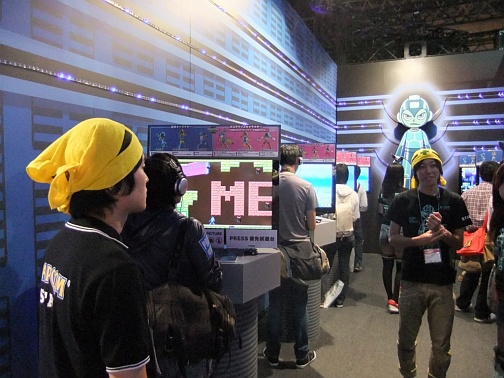 画像ギャラリー No.007のサムネイル画像 / ［TGS 2010］ロックマンというムーブメントと一緒に楽しめ！　温故知新の「メガマン ユニバース」プレイレポート
