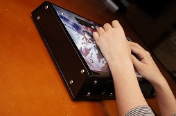 画像ギャラリー No.035のサムネイル画像 / 「STREET FIGHTER X 鉄拳」仕様のアーケードスティック，Mad Catz「アーケード ファイトスティック」レビュー。2グレード6製品を徹底比較