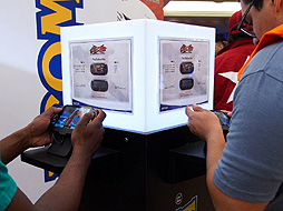 画像ギャラリー No.003のサムネイル画像 / ［EVO2012］「STREET FIGHTER X 鉄拳」の追加キャラクター配信は2012年7月31日から。新作「MARVEL VS. CAPCOM ORIGINS」も発表されたCapcomブースレポート