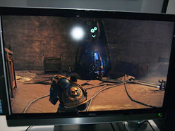 画像ギャラリー No.004のサムネイル画像 / ［TGS 2011］「Warhammer 40,000：Space Marine」プレイレポート。独特な世界で繰り広げられるバイオレンスなアクションが爽快だ