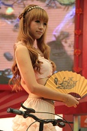 画像ギャラリー No.128のサムネイル画像 / ［CJ 2010］灼熱のChinaJoy 2010をさらに熱くしたコンパニオン写真集を掲載