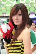 画像ギャラリー No.131のサムネイル画像 / ［CJ 2010］灼熱のChinaJoy 2010をさらに熱くしたコンパニオン写真集を掲載