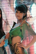 画像ギャラリー No.191のサムネイル画像 / ［CJ 2010］灼熱のChinaJoy 2010をさらに熱くしたコンパニオン写真集を掲載
