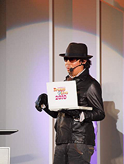 画像ギャラリー No.033のサムネイル画像 / ［TGS 2010］“理保”の登場も明らかに！ 新ホストガールのキャスト発表も行われた「ドリームCライブ 2010」徹底レポート！