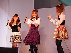 画像ギャラリー No.039のサムネイル画像 / ［TGS 2010］“理保”の登場も明らかに！ 新ホストガールのキャスト発表も行われた「ドリームCライブ 2010」徹底レポート！