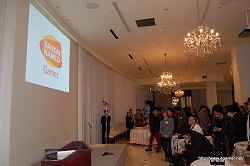 画像ギャラリー No.005のサムネイル画像 / 「テイルズ オブ フェスティバル 2011」をはじめとした15周年記念プロジェクトも発表。「テイルズ オブ」シリーズ15周年記念タイトル発表パーティーの模様をお届け