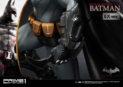 画像ギャラリー No.003のサムネイル画像 / 「バットマン：アーカム・シティ」版のバットマンが1/5スケールフィギュアに。予約受付開始