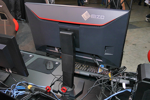 画像ギャラリー No.004のサムネイル画像 / ［TGS 2015］EIZO，垂直144Hz対応の27インチIPSディスプレイ「FORIS FS2735」をTGS会場で国内初披露。話題のスマホ連携を試してみた