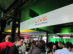 画像ギャラリー No.008のサムネイル画像 / ［Gamescom］Microsoft，「Kinect」のローンチタイトルおよび「Windows Phone 7」に向けたXbox LIVEタイトルの体験会を開催