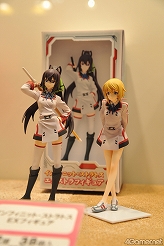 画像ギャラリー No.059のサムネイル画像 / 「もしドラ」「ストライクウィッチーズ」のステージイベントも開催。人気アニメがずらりと並んだセガブース，「第23回プライズフェア 2011 SUMMER」フォトレポート（その3）