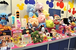 画像ギャラリー No.121のサムネイル画像 / 「もしドラ」「ストライクウィッチーズ」のステージイベントも開催。人気アニメがずらりと並んだセガブース，「第23回プライズフェア 2011 SUMMER」フォトレポート（その3）