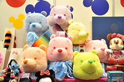 画像ギャラリー No.122のサムネイル画像 / 「もしドラ」「ストライクウィッチーズ」のステージイベントも開催。人気アニメがずらりと並んだセガブース，「第23回プライズフェア 2011 SUMMER」フォトレポート（その3）