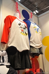 画像ギャラリー No.143のサムネイル画像 / 「もしドラ」「ストライクウィッチーズ」のステージイベントも開催。人気アニメがずらりと並んだセガブース，「第23回プライズフェア 2011 SUMMER」フォトレポート（その3）