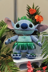 画像ギャラリー No.157のサムネイル画像 / 「もしドラ」「ストライクウィッチーズ」のステージイベントも開催。人気アニメがずらりと並んだセガブース，「第23回プライズフェア 2011 SUMMER」フォトレポート（その3）