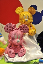画像ギャラリー No.197のサムネイル画像 / 「もしドラ」「ストライクウィッチーズ」のステージイベントも開催。人気アニメがずらりと並んだセガブース，「第23回プライズフェア 2011 SUMMER」フォトレポート（その3）