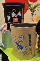 画像ギャラリー No.203のサムネイル画像 / 「もしドラ」「ストライクウィッチーズ」のステージイベントも開催。人気アニメがずらりと並んだセガブース，「第23回プライズフェア 2011 SUMMER」フォトレポート（その3）