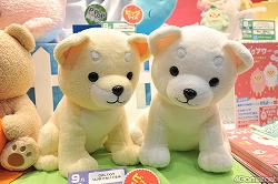 画像ギャラリー No.232のサムネイル画像 / 「もしドラ」「ストライクウィッチーズ」のステージイベントも開催。人気アニメがずらりと並んだセガブース，「第23回プライズフェア 2011 SUMMER」フォトレポート（その3）