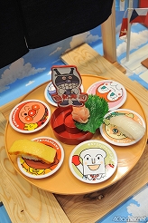 画像ギャラリー No.264のサムネイル画像 / 「もしドラ」「ストライクウィッチーズ」のステージイベントも開催。人気アニメがずらりと並んだセガブース，「第23回プライズフェア 2011 SUMMER」フォトレポート（その3）