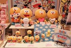 画像ギャラリー No.351のサムネイル画像 / 2012年初春アイテムがずらり。人気アニメからリラックマまで揃った「第25回プライズフェア」フォトレポートを掲載