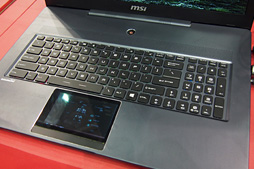 画像ギャラリー No.010のサムネイル画像 / ［COMPUTEX］“3K”液晶パネル採用モデルや液晶内蔵タッチパッド搭載モデルなど，MSIがゲーマー向けノートPCのラインナップを強化