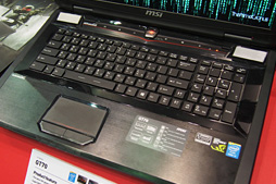 画像ギャラリー No.018のサムネイル画像 / ［COMPUTEX］“3K”液晶パネル採用モデルや液晶内蔵タッチパッド搭載モデルなど，MSIがゲーマー向けノートPCのラインナップを強化