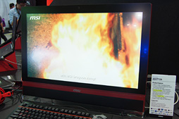 画像ギャラリー No.023のサムネイル画像 / ［COMPUTEX］“3K”液晶パネル採用モデルや液晶内蔵タッチパッド搭載モデルなど，MSIがゲーマー向けノートPCのラインナップを強化