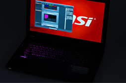 画像ギャラリー No.017のサムネイル画像 / ノートPC向けGPU「GeForce GTX 980M」搭載機の実力はいかに。MSI製ゲーマー向けノートPC「GT72 2QE Dominator Pro」レビュー