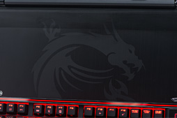 画像ギャラリー No.005のサムネイル画像 / メカニカルキーボード搭載のMSI製ノートPC「GT80 2QE Titan SLI」レビュー。実勢価格50万円の怪物をじっくりテストしてみた