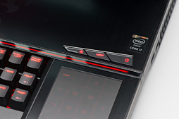 画像ギャラリー No.030のサムネイル画像 / メカニカルキーボード搭載のMSI製ノートPC「GT80 2QE Titan SLI」レビュー。実勢価格50万円の怪物をじっくりテストしてみた