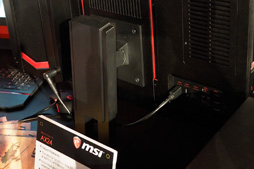 画像ギャラリー No.007のサムネイル画像 / ［COMPUTEX］ゲーマー向け液晶一体型PCがとうとう市販のグラフィックスカード増設に対応。MSIが展示