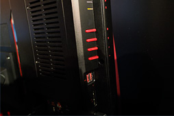 画像ギャラリー No.009のサムネイル画像 / ［COMPUTEX］ゲーマー向け液晶一体型PCがとうとう市販のグラフィックスカード増設に対応。MSIが展示