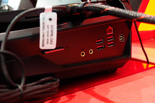 画像ギャラリー No.009のサムネイル画像 / ［COMPUTEX］MSIのノートPC用外付けグラフィックスボックスは，より小さく薄く，圧倒的に使いやすく進化