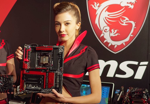 画像ギャラリー No.018のサムネイル画像 / ［COMPUTEX］Skylake時代の新機能を先取り（？）した，七色に光るマザーボード。MSI「X99A GODLIKE GAMING」