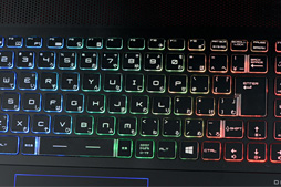 画像ギャラリー No.016のサムネイル画像 / デスクトップPC向けGTX 980搭載のMSI製ノートPC「GT72S 6QF-019JP」。日本市場割り当て分最後の1台を,販売開始前に動かしてみた