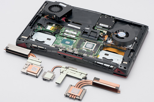 画像ギャラリー No.026のサムネイル画像 / デスクトップPC向けGTX 980搭載のMSI製ノートPC「GT72S 6QF-019JP」。日本市場割り当て分最後の1台を,販売開始前に動かしてみた