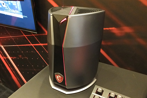 画像ギャラリー No.004のサムネイル画像 / ［CES 2016］Mac Pro対抗？ GTX 980 SLI搭載の小さな樽型ゲームPCをMSIが披露。製品化を果たした「グラフィックスカード搭載可能な液晶一体型PC」も