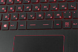 画像ギャラリー No.016のサムネイル画像 / 14インチ薄型筐体にGTX 970M搭載。MSIの意欲的なゲーマー向け小型ノートPC「GS40 6QE Phantom」を試す