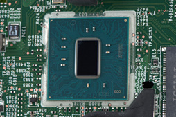 画像ギャラリー No.027のサムネイル画像 / 14インチ薄型筐体にGTX 970M搭載。MSIの意欲的なゲーマー向け小型ノートPC「GS40 6QE Phantom」を試す