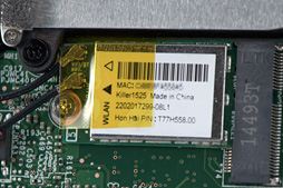 画像ギャラリー No.032のサムネイル画像 / 14インチ薄型筐体にGTX 970M搭載。MSIの意欲的なゲーマー向け小型ノートPC「GS40 6QE Phantom」を試す