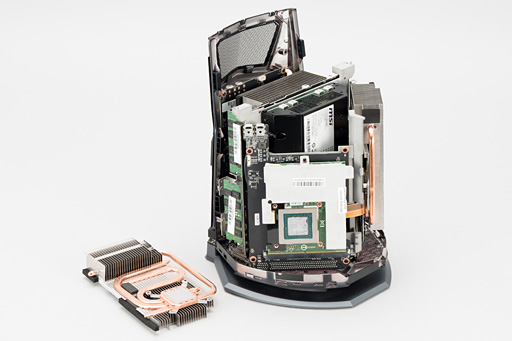 画像ギャラリー No.038のサムネイル画像 / Mac Pro風の小型“ゴミ箱”筐体にSLIシステムを組み込んだデスクトップPC,MSI「Vortex G65 6QD SLI」レビュー