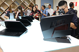 画像ギャラリー No.014のサムネイル画像 / ［COMPUTEX］背負えるVR向けPC「Backpack PC」の実機がついに公開。MSI本社メディアツアーレポート