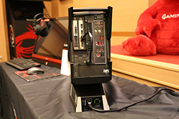 画像ギャラリー No.017のサムネイル画像 / ［COMPUTEX］背負えるVR向けPC「Backpack PC」の実機がついに公開。MSI本社メディアツアーレポート