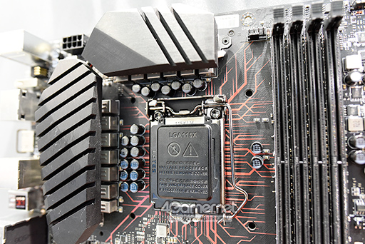 画像ギャラリー No.003のサムネイル画像 / ［COMPUTEX］Kaby Lake対応？ MSIが正体不明の次世代マザーボードプロトタイプを展示中