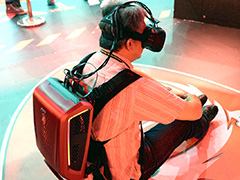 これは意外に使えるかも。MSIの背負うPC「Backpack PC」でVRゲームをプレイしてみた