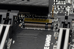 画像ギャラリー No.013のサムネイル画像 / Broadwell-E最適化を謳う高級マザーボード「X99A GODLIKE GAMING CARBON」の特徴をチェックしてみた