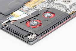 画像ギャラリー No.007のサムネイル画像 / GTX 1060 6GB＋Kaby Lake-H搭載のMSI製ゲーマー向けノートPC「GS63VR 7RF Stealth Pro」をテスト