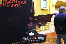 画像ギャラリー No.002のサムネイル画像 / ［CES 2017］VR対応製品を積極的に展開するMSIの新型ノートPCとデスクトップPCをチェック。小型PCは日本展開も期待