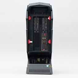 画像ギャラリー No.008のサムネイル画像 / ロボット顔が魅力? MSIが日本市場へ投入するゲーマー向けデスクトップPC「Aegis Ti3」をじっくり見てみた