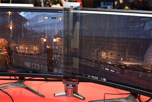 画像ギャラリー No.006のサムネイル画像 / ［COMPUTEX］MSIが同社初のゲーマー向けディスプレイ「Optix」を発表。垂直144Hz対応の湾曲型VA液晶を採用する2製品を7月に投入